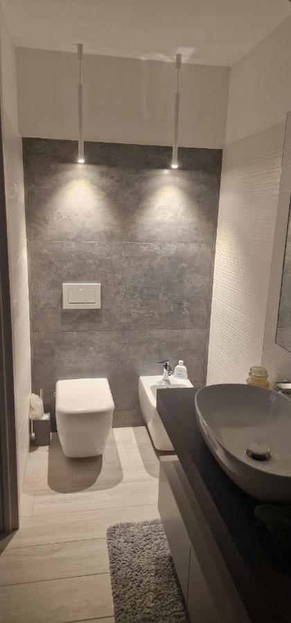 En Suite Bedroom Blue Moon Piano di Sorrento Bagian luar foto